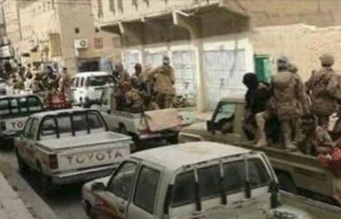 Photo purports to show separatist forces entering Ataq. <a href="https://twitter.com/Younis_Hussein_/status/1164759389716111362">Source: Twitter</a>.